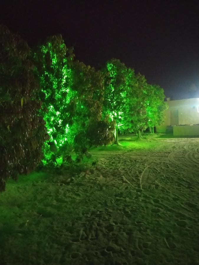 إستراحة الروابي Umm Lajj Exterior foto